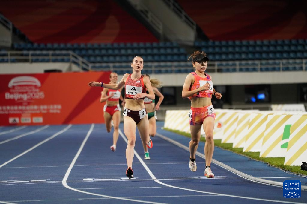 2025年世界田联洲际巡回赛:梁田田夺得女子3000米冠军