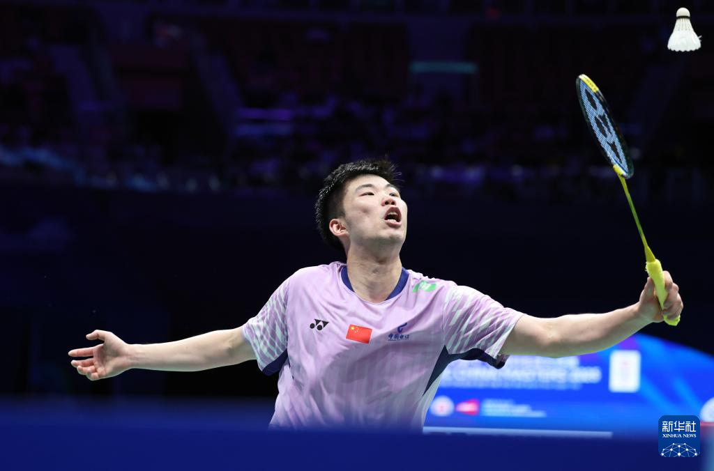 中国羽毛球大师赛:翁泓阳获男单冠军