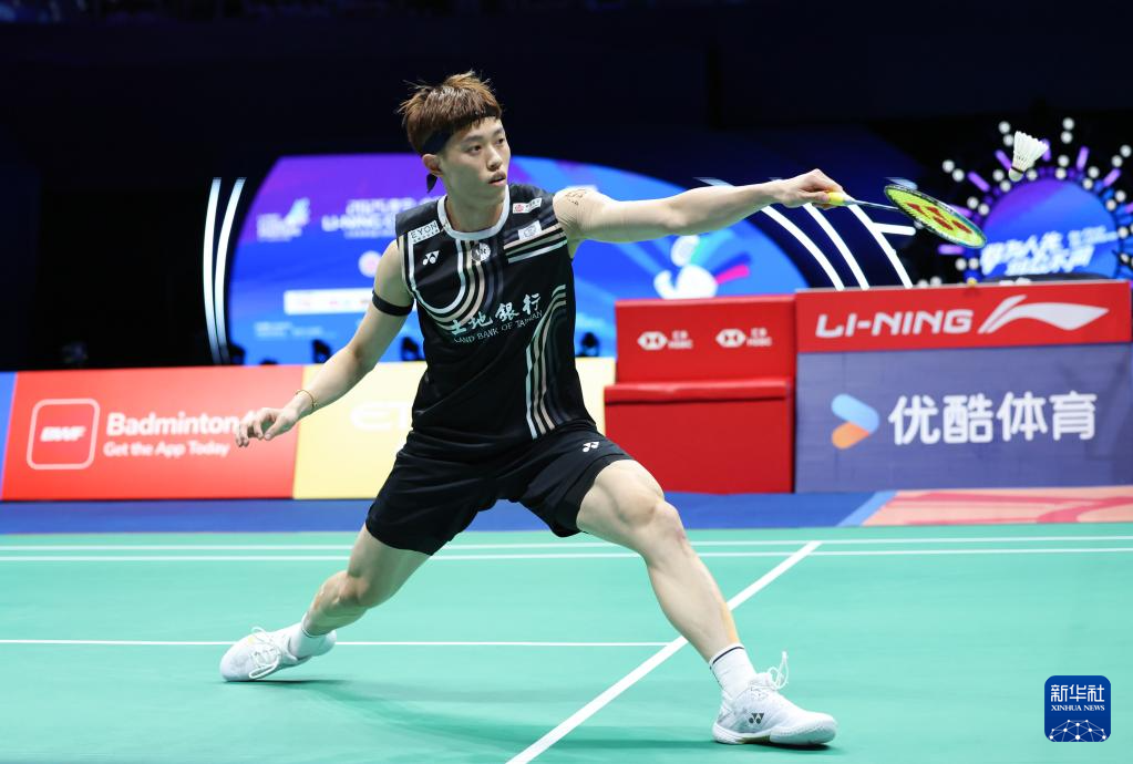 中国羽毛球大师赛:翁泓阳获男单冠军