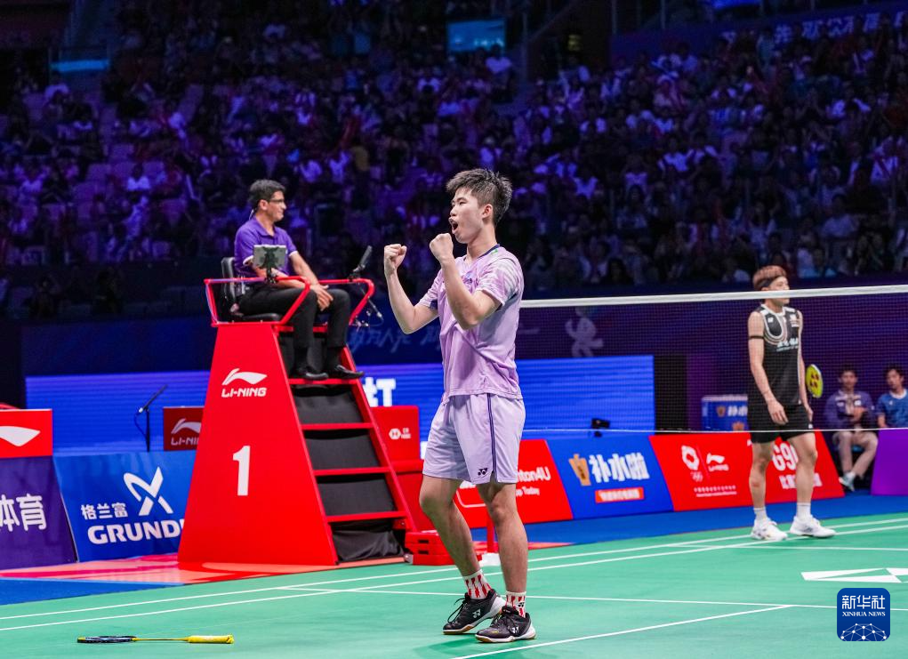 中国羽毛球大师赛:翁泓阳获男单冠军