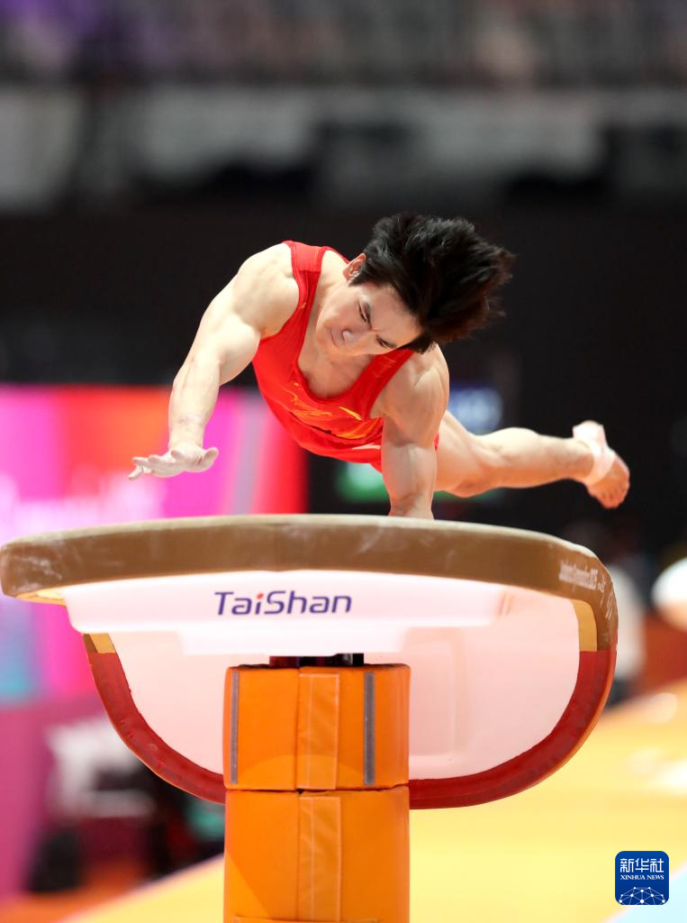 体操——世锦赛:中国队亮相男子资格赛