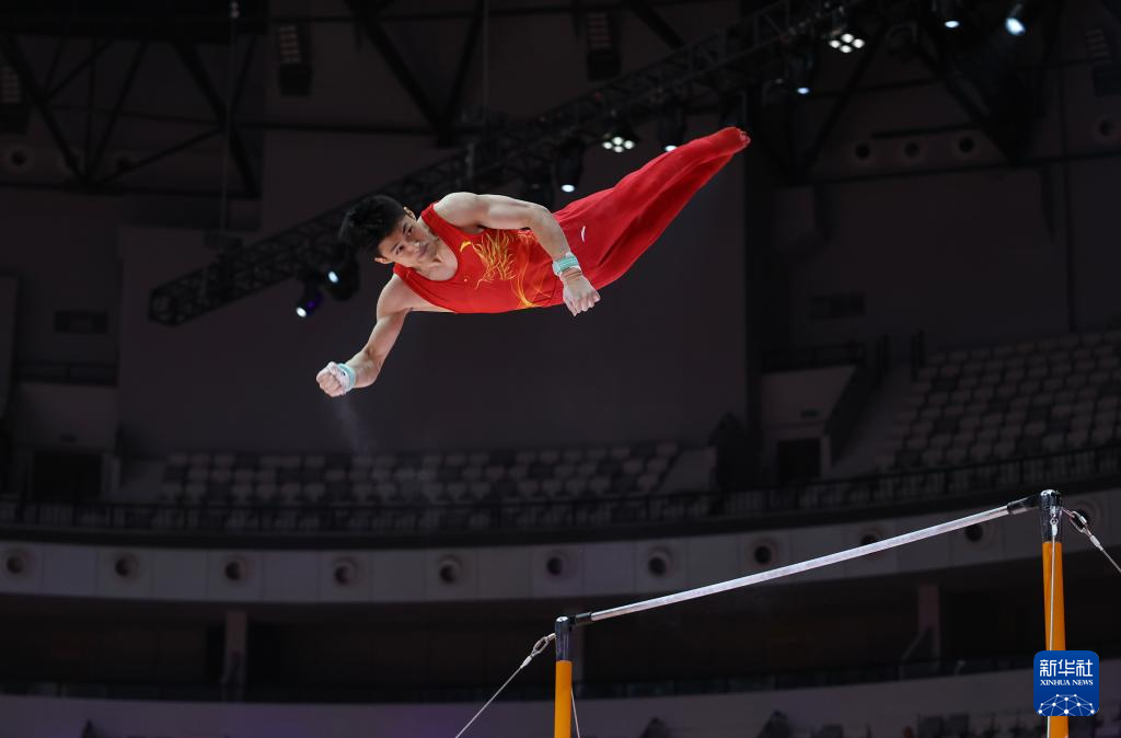 体操——世锦赛:中国队亮相男子资格赛