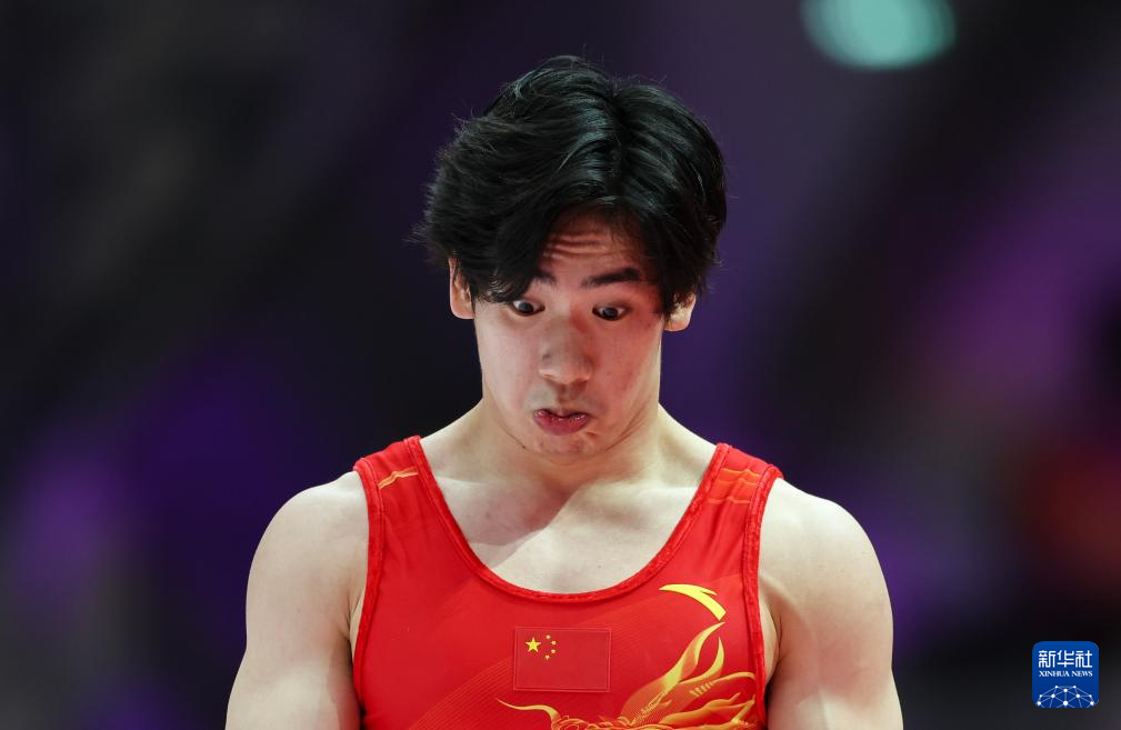 体操——世锦赛:中国队亮相男子资格赛