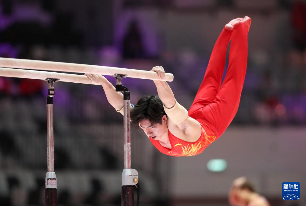 体操——世锦赛:中国队亮相男子资格赛