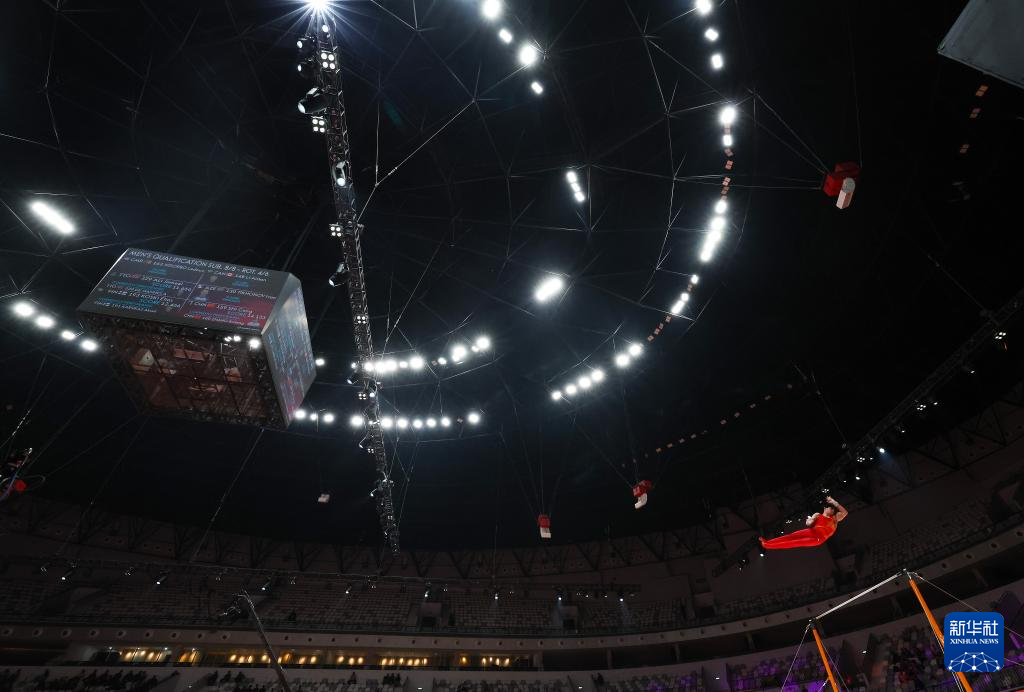 体操——世锦赛:中国队亮相男子资格赛