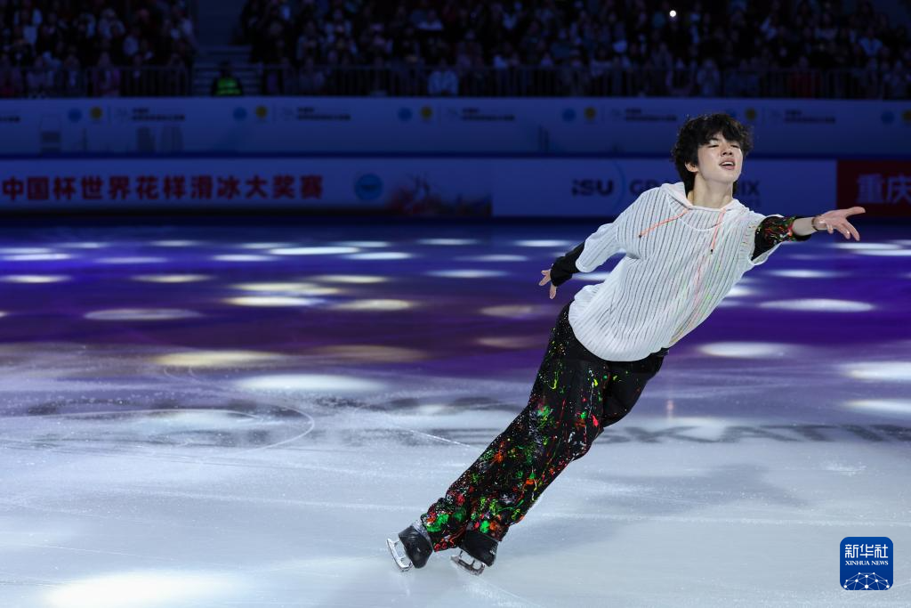 花样滑冰——中国杯:表演滑举行