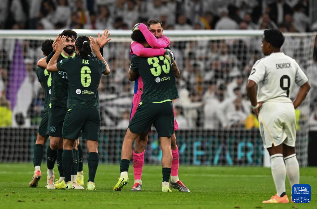 欧冠:皇马不敌曼城