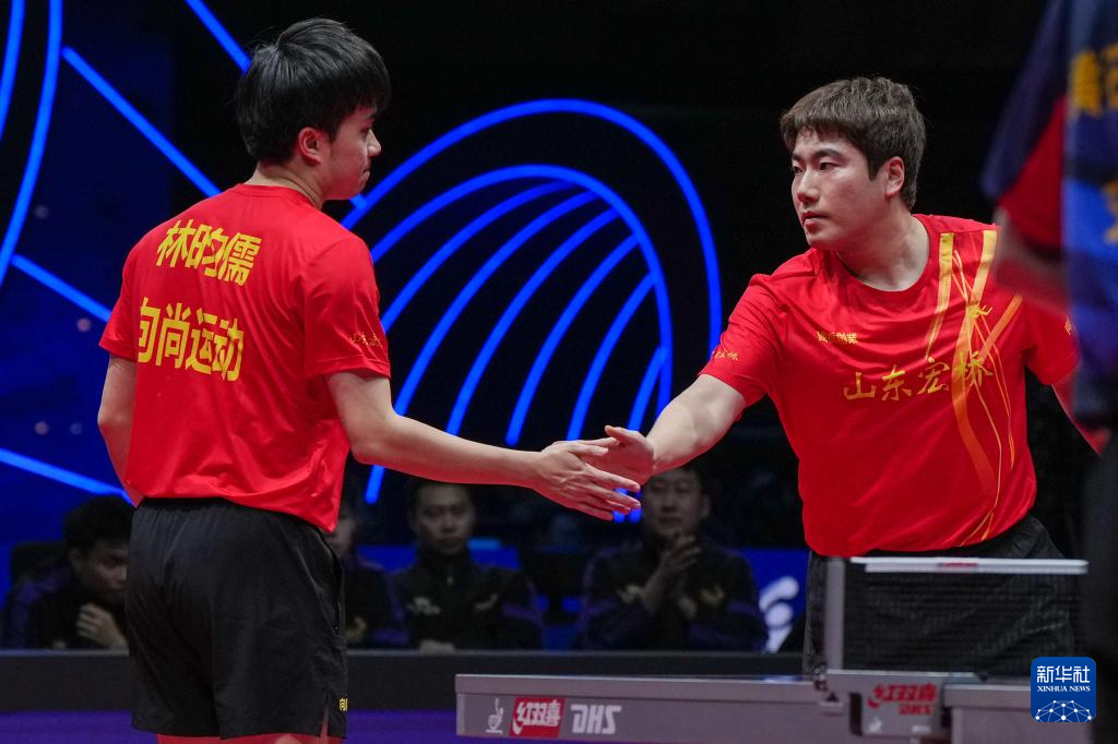 乒超联赛总决赛男团决赛:山东魏桥·向尚运动队夺冠