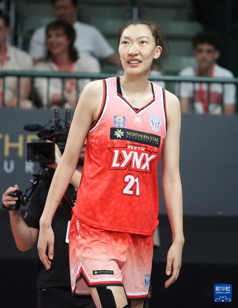 澳大利亚女篮联赛:珀斯山猫队胜吉朗毒液队