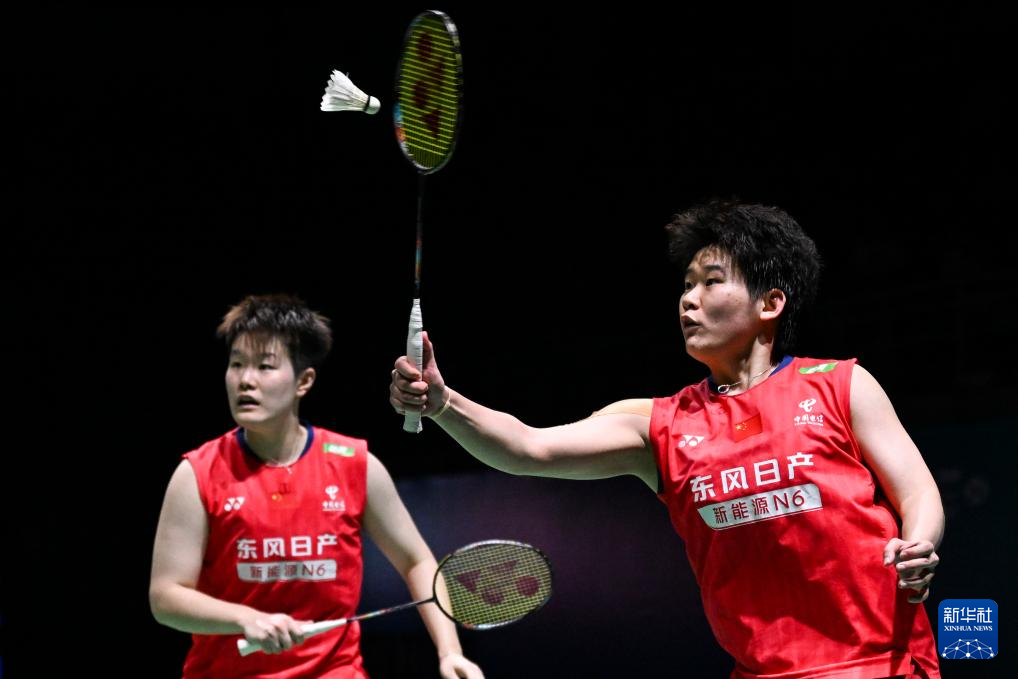 羽毛球——马来西亚公开赛:刘圣书/谭宁女双夺冠