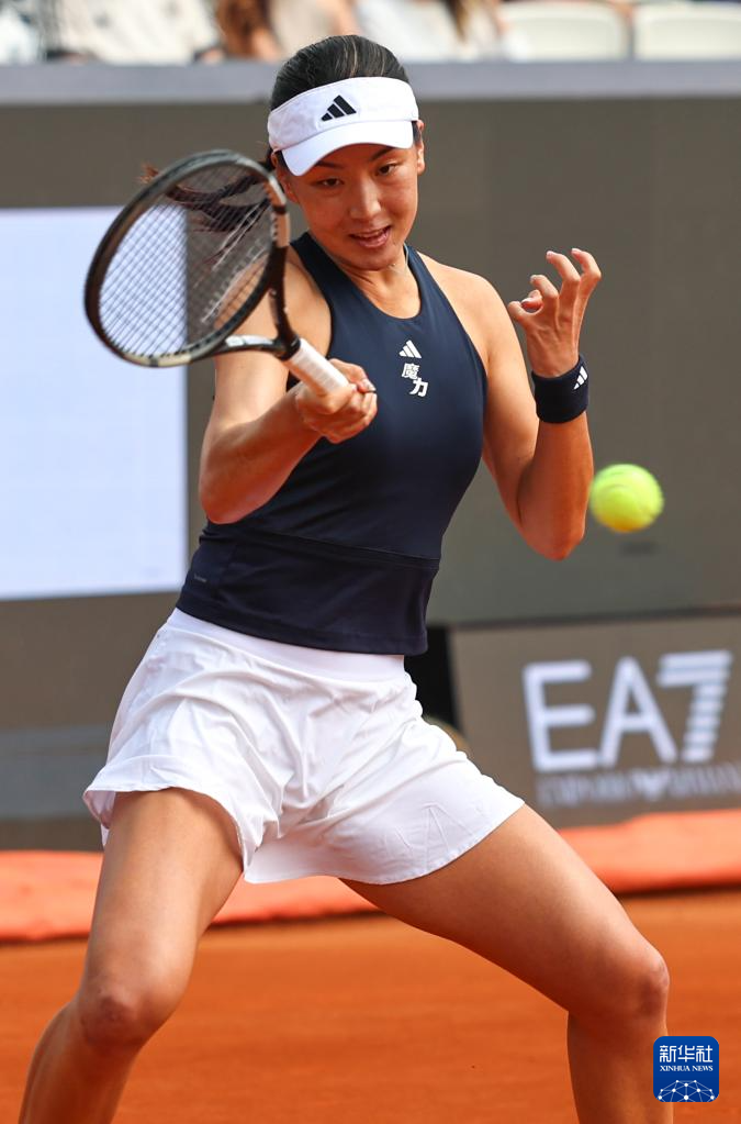 网球——WTA1000罗马站:王欣瑜无缘晋级