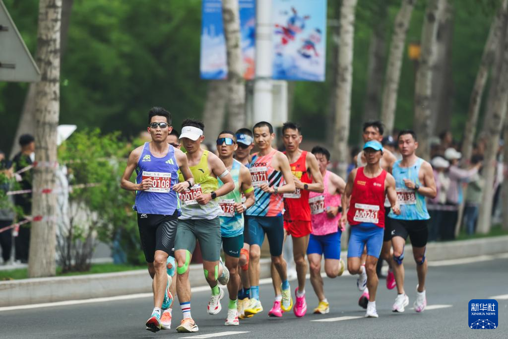 2026长春马拉松鸣枪开跑